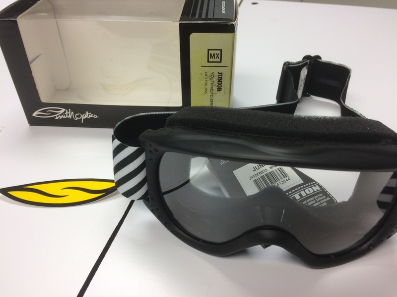Smith Junior Goggles - Black £14.00