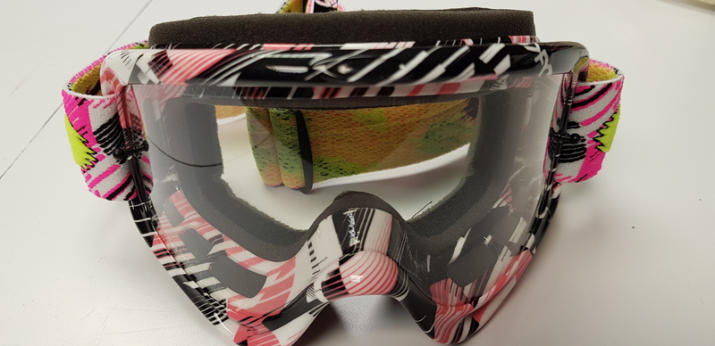 Thumbnail of Oakley 2000 O-Frame New - For Sale £33.00